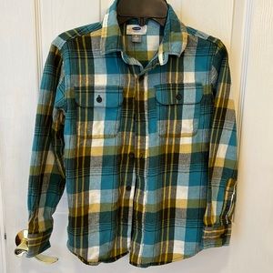 Boys Old Navy flannel size 8 medium